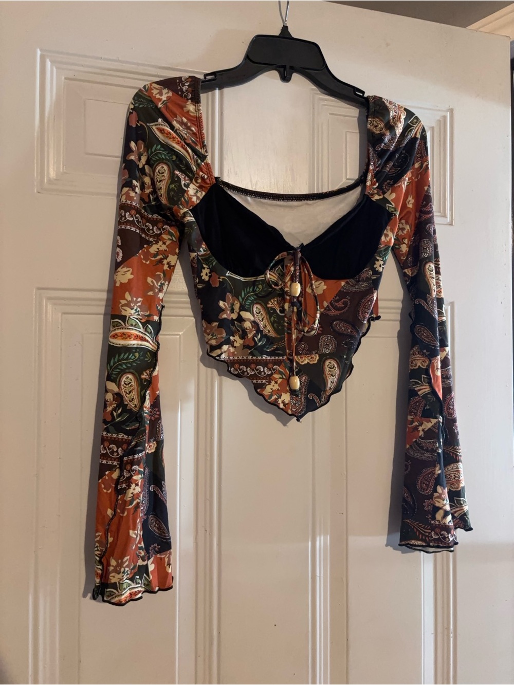 Paisley Print Long-Sleeve Crop Top - Black & Burnt Orange
